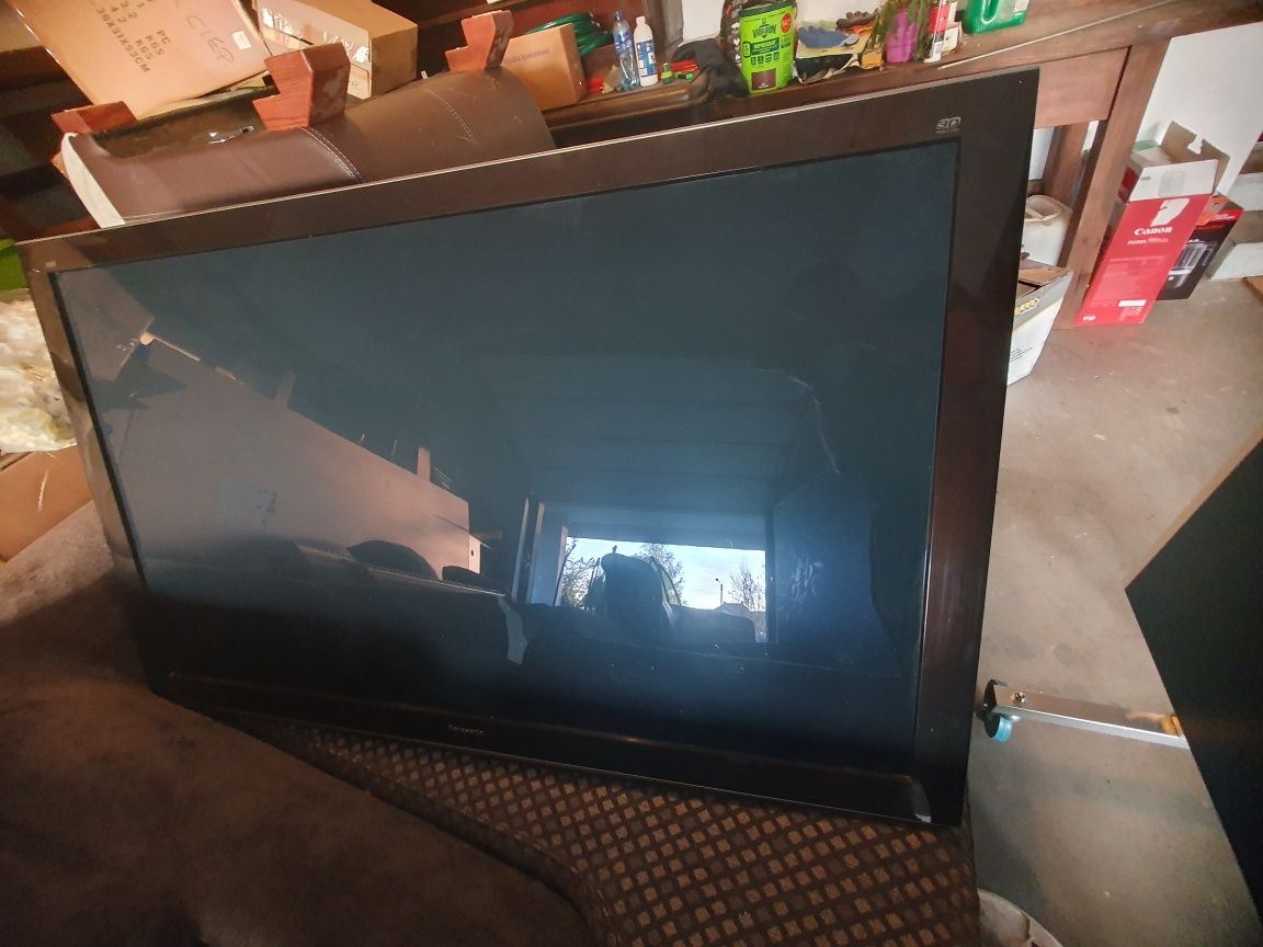 Panasonic TX-P65VT20E