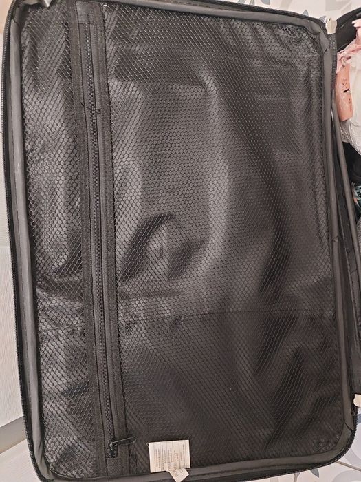 Продам чемодан ручна поклажа