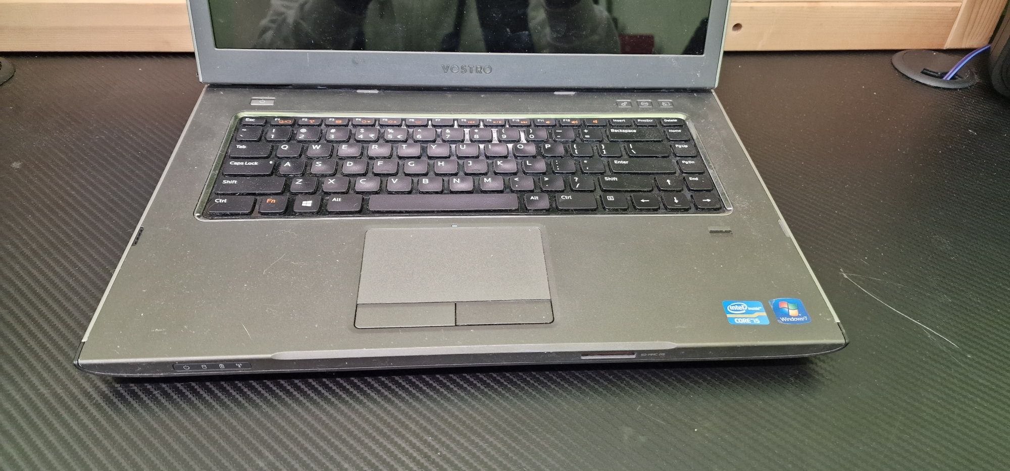 Dell Vostro 3560 i5