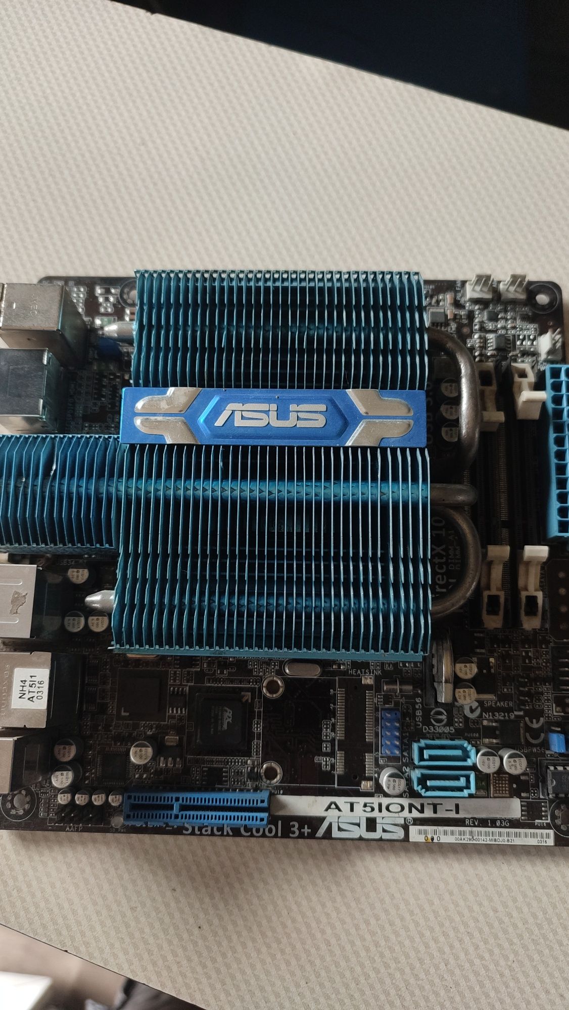 Материнська плата, 4 ядра, mini itx