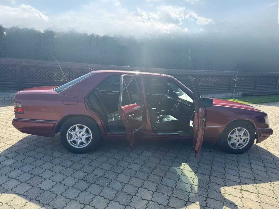 Mercedes-Benz E250 (W124), 1994 року випуску
