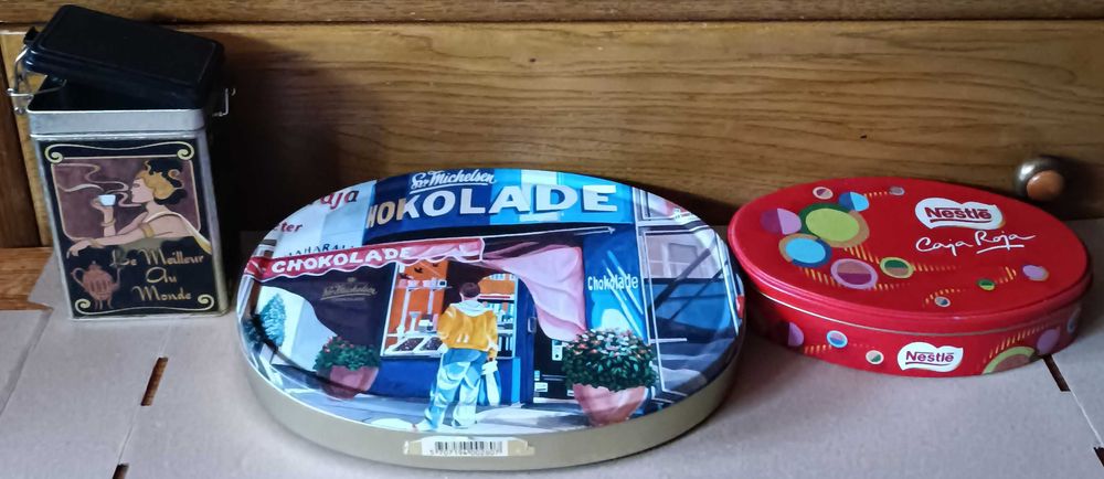 Коробка жестяная