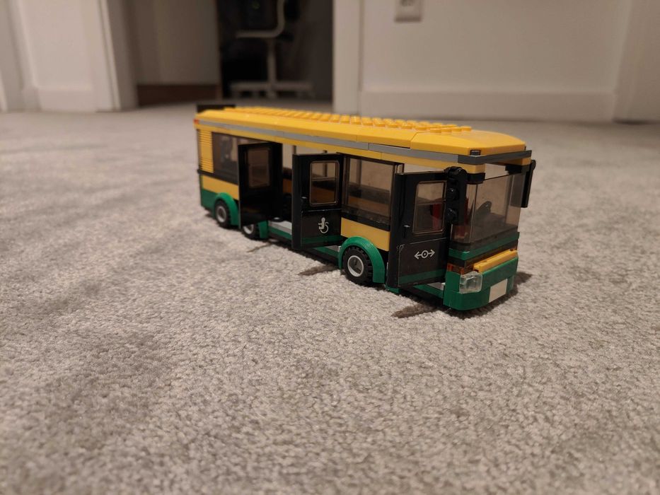 LEGO City 60154 Autobus