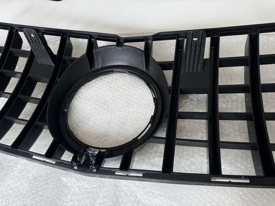 Мерседес Gls х166:решетка радиатора(amg style)