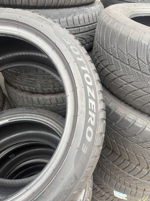 275-40 R18 100V Pirelli Winter Sottrozero 3 2шт
