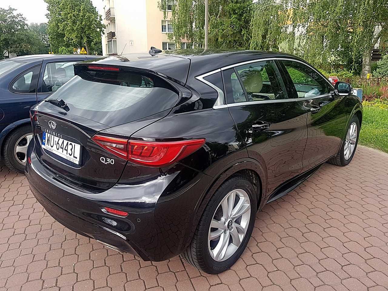 Infiniti Q30 Premium 1,6 Benz Zakup Salon PL rok 2016,11, Automat Navi