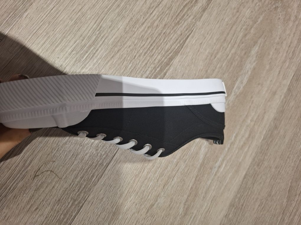 Nowe buty fila 39