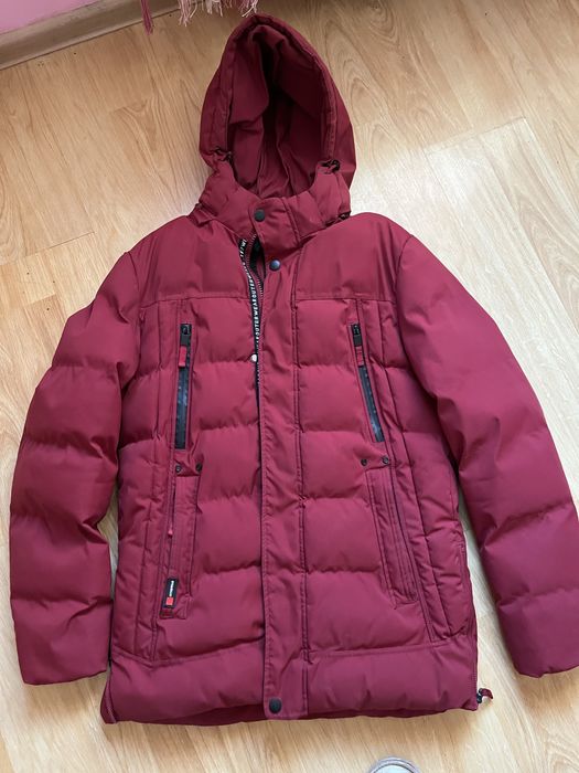 Куртка зимова, пуховик