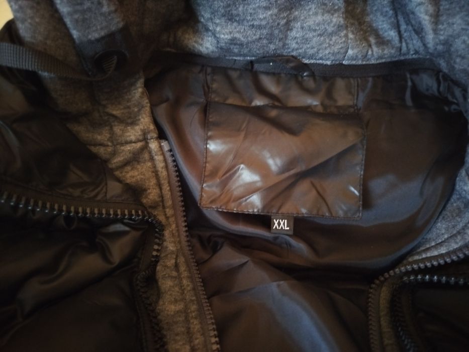 Nowa kamizelka Męska z odpinanym kapturem XXL (realnie L)