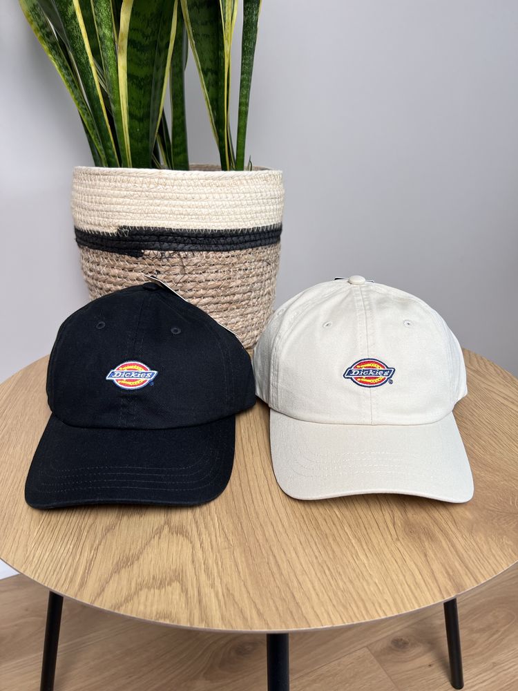 Оригінал ! Бейсболка Dickies Hardweek молочна