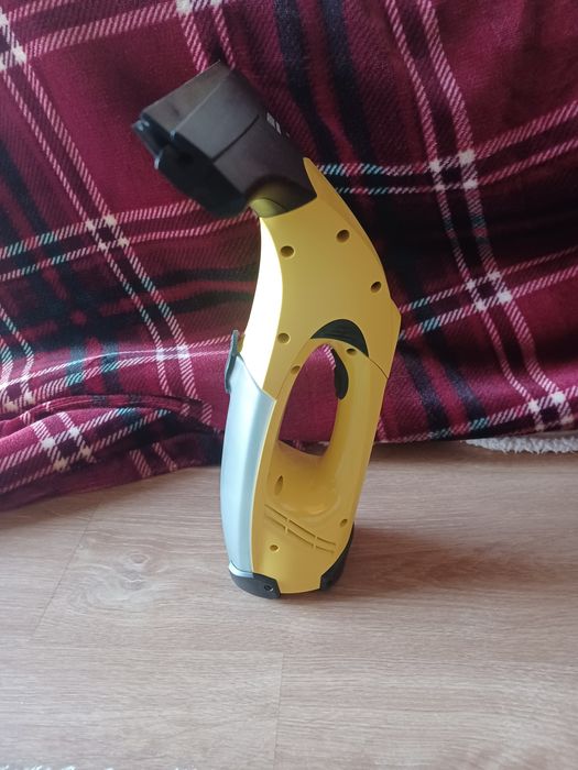 Máquina de Limpeza de Vidros Kärcher