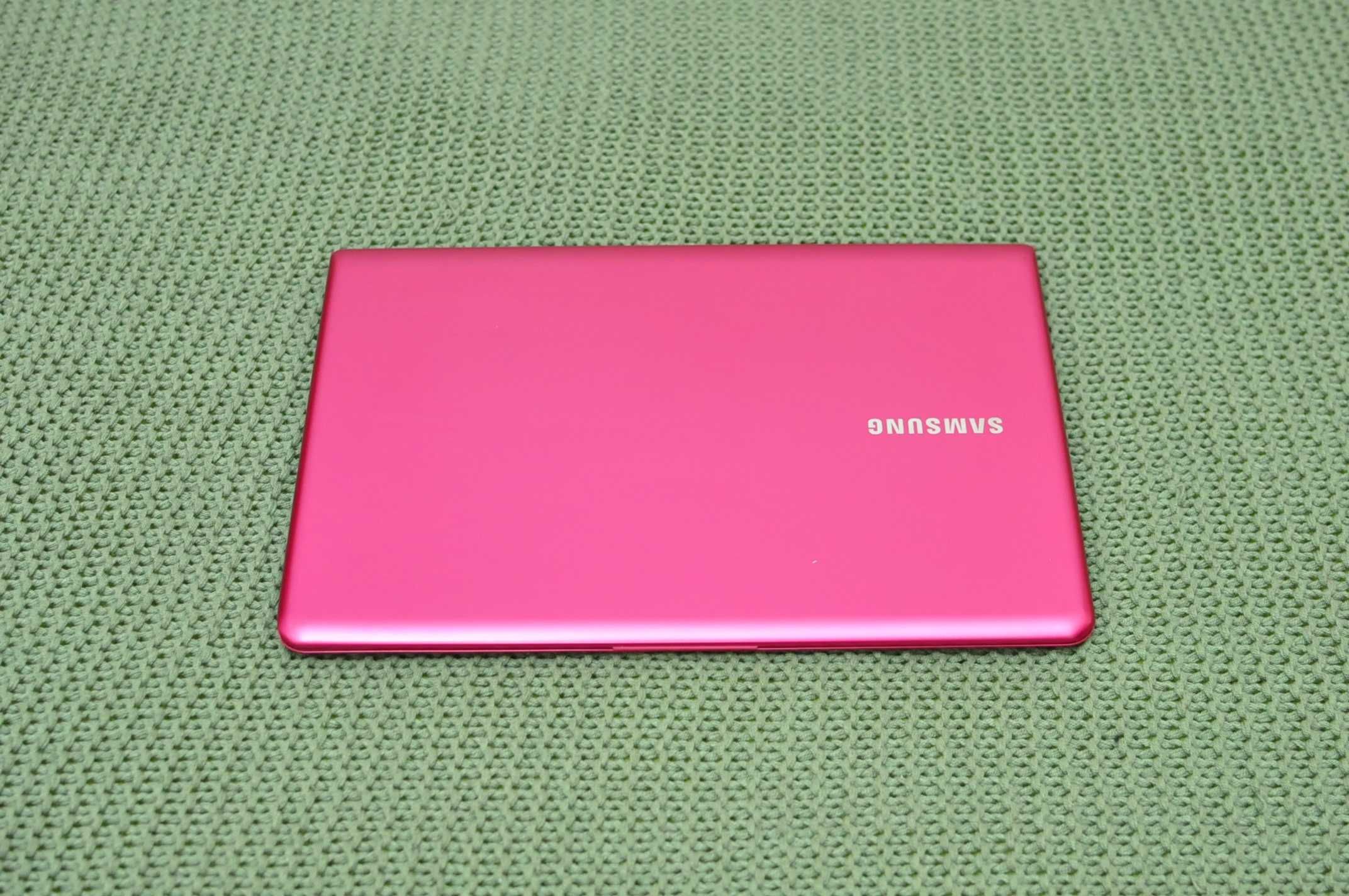 Игровой ноутбук Samsung 535 (AMD A4/8Gb/500Gb/Radeon 2Gb)