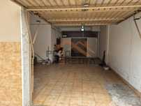 Garagem, estacionamento fechado com 70,70 m2, situada na Arroja.