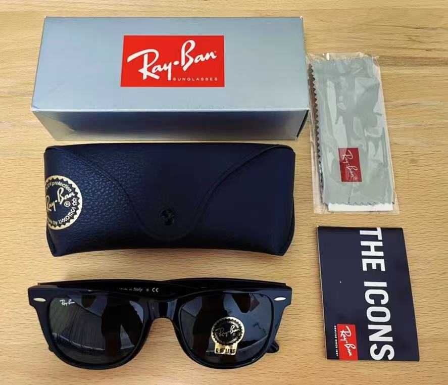 Ray-Ban Wayfarer Sunglasses Black (RB2140)
