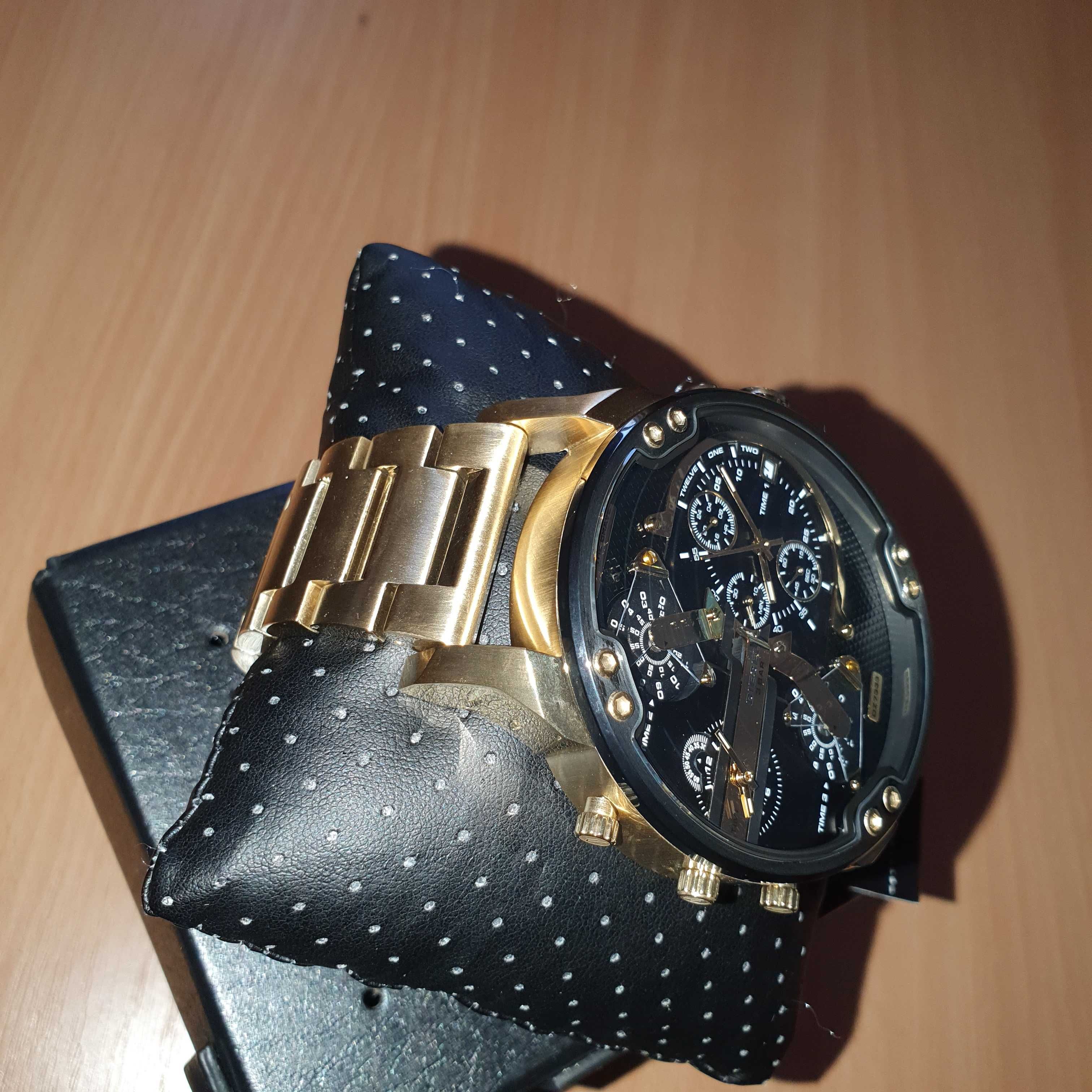 Relogio diesel  dourado original na caixa