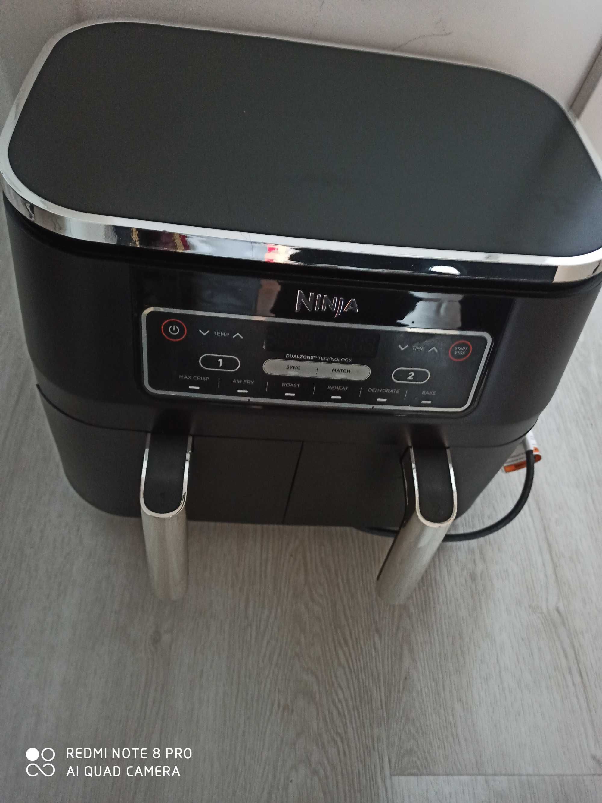 NINJA  Frytkownica beztłuszczowa AF300EU 2400W 7,6l