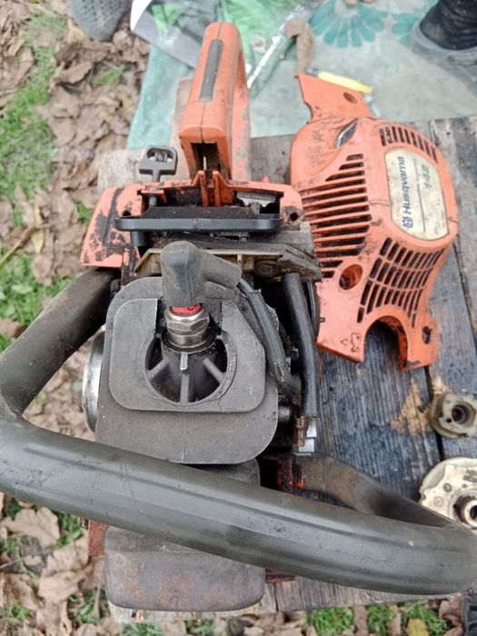 Husqvarna розбор або цілком