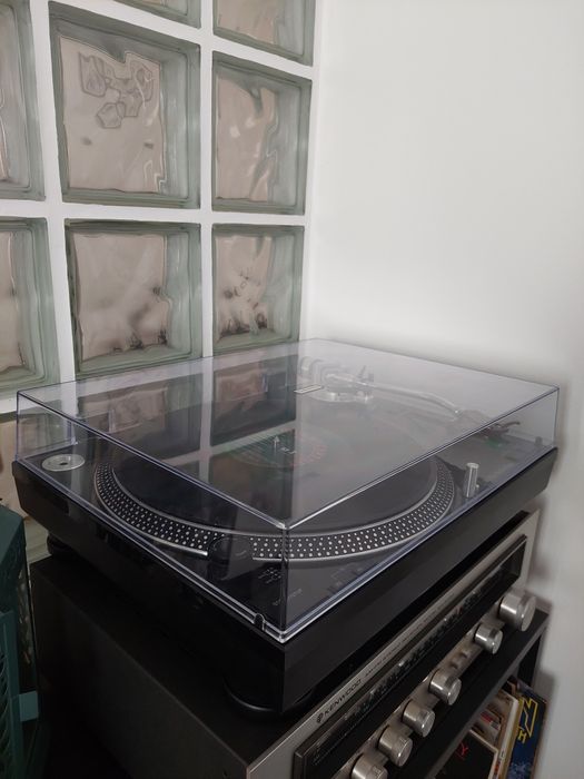 Gira discos Audio Technica AT-LP120BK