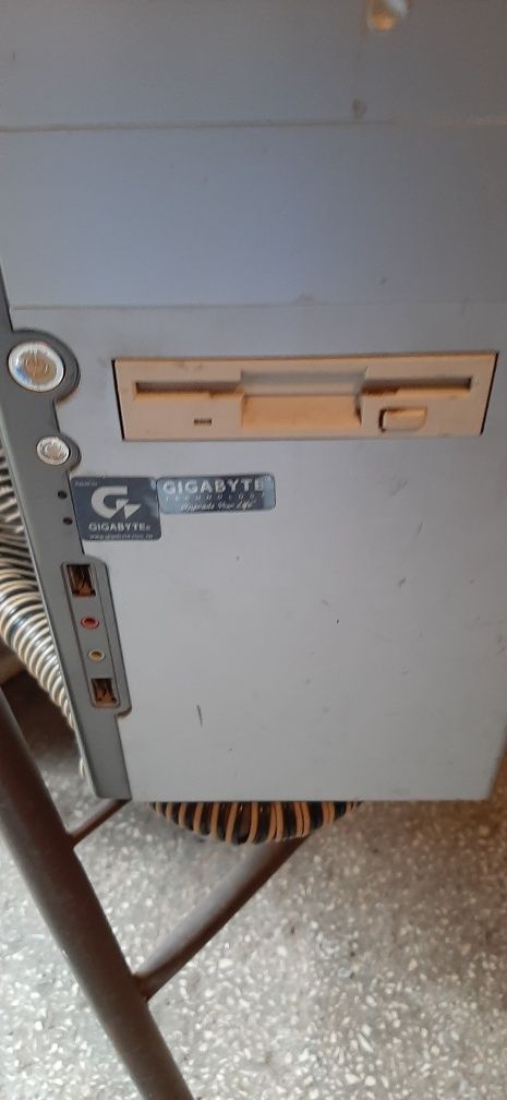 Komputer  monitor komputery itp zestaw