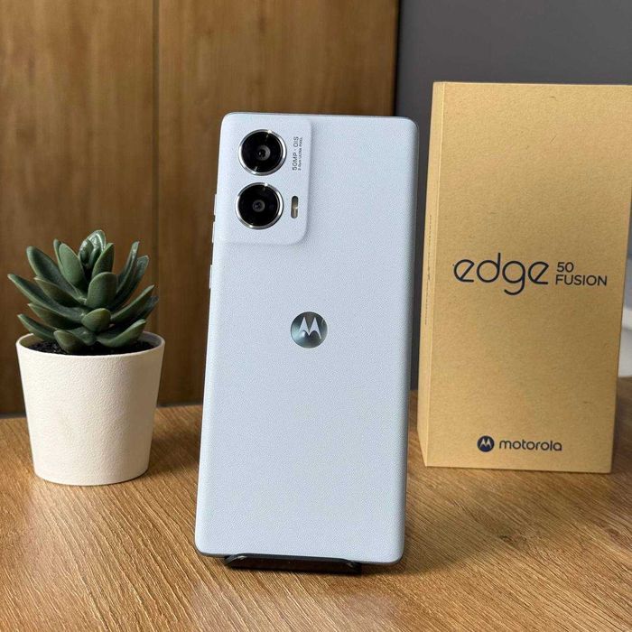 НОВИЙ Смартфон Motorola Moto Edge 50 Fusion 8/256GB