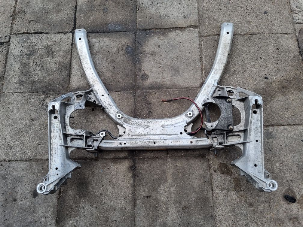 BMW E60 E61 wózek sanki trawers zawieszenie przód