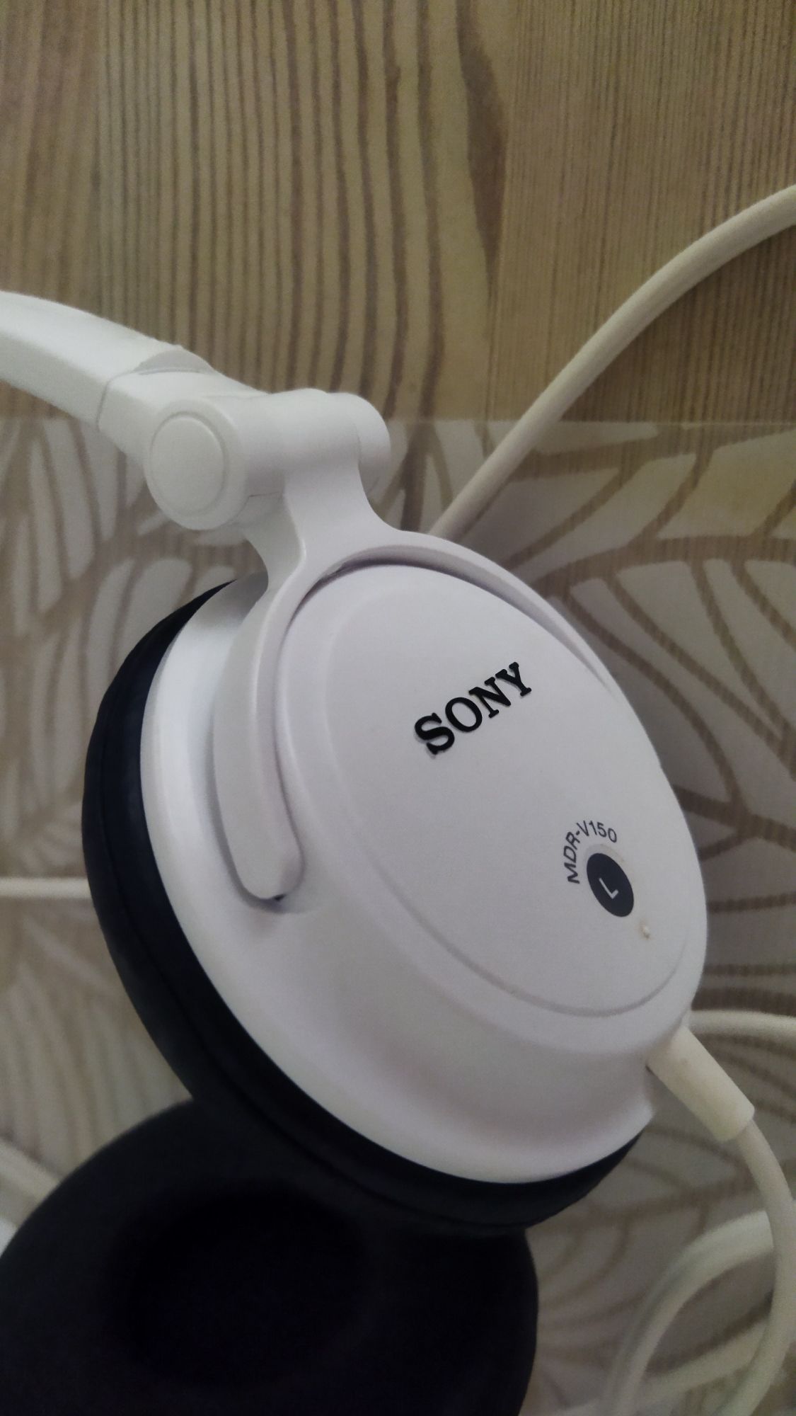 Słuchawki Sony białe