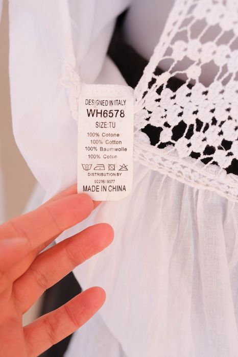 Elegancka Biała Koszula z Wyjątkowym Ażurowym Tyłem rozmiar L