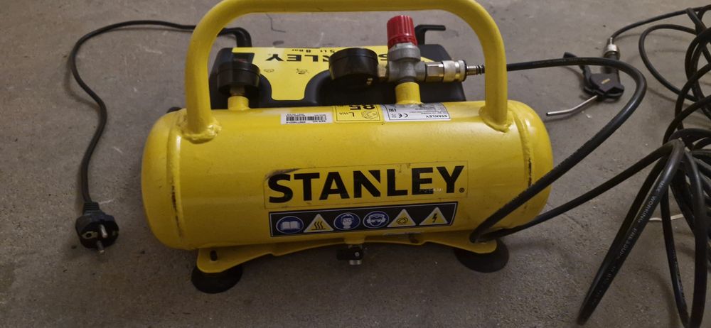 Kompresor - Stanley