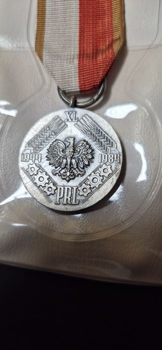 Walka Praca Socjalizm odznaczenie medal dla pułkownika PRL książeczka