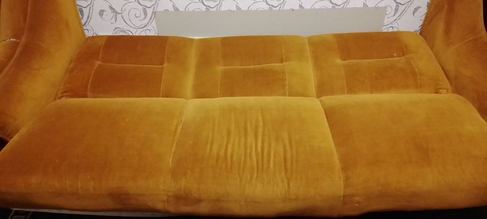 Диван раскладной и кресла 2 шт