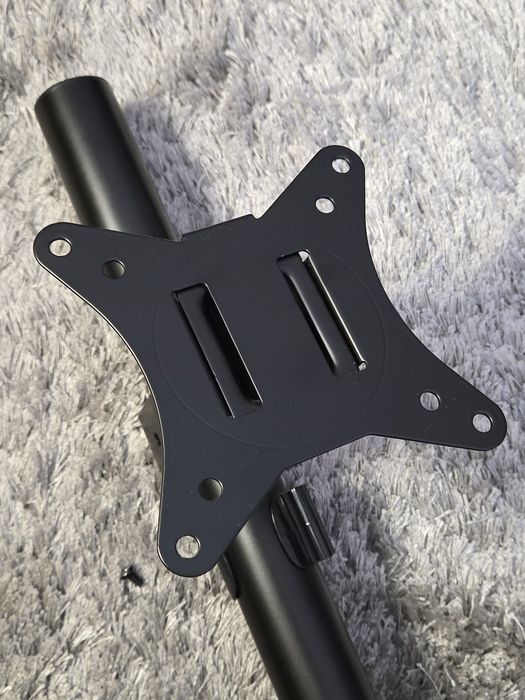 Suporte Monitor Ajustável