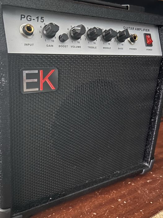 Guitarra eletrica Les Paul+ amplificador