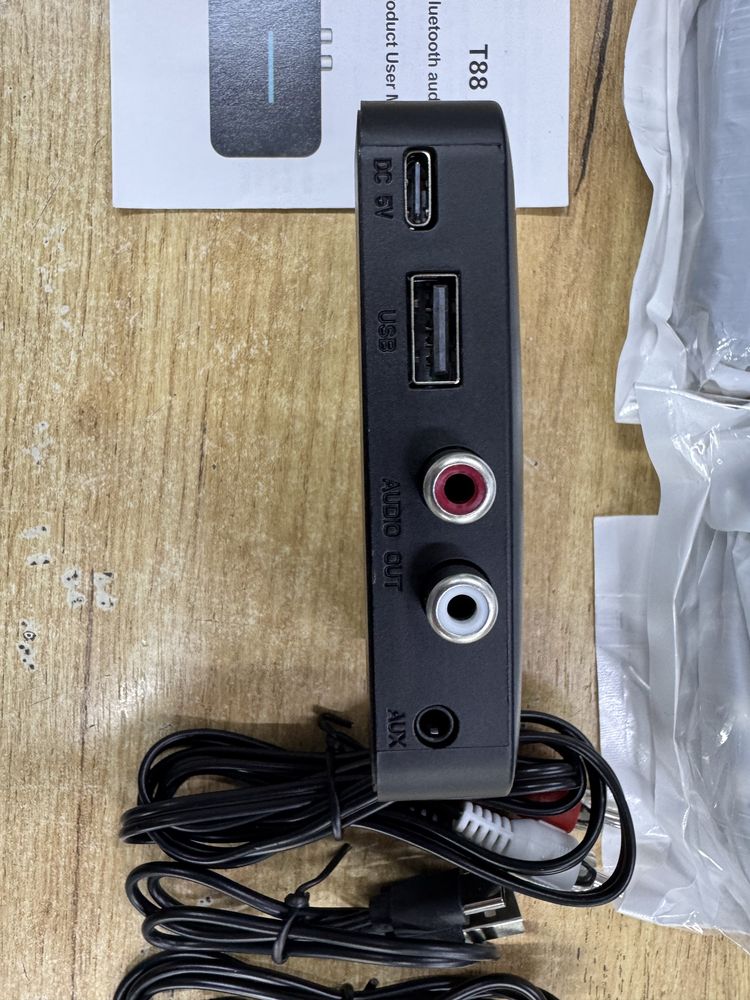 Блютуз Bluetooth 5.3 NFC аудіо приймач T88 AUX RCA USB C