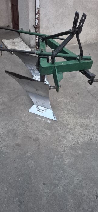 Плуг тракторний 2.20