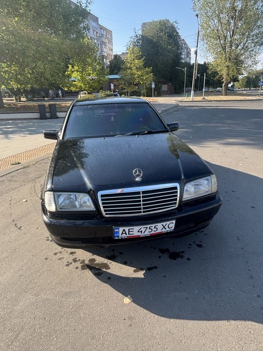 Продам с180 w202 СРОЧНО ТОРГ!!!