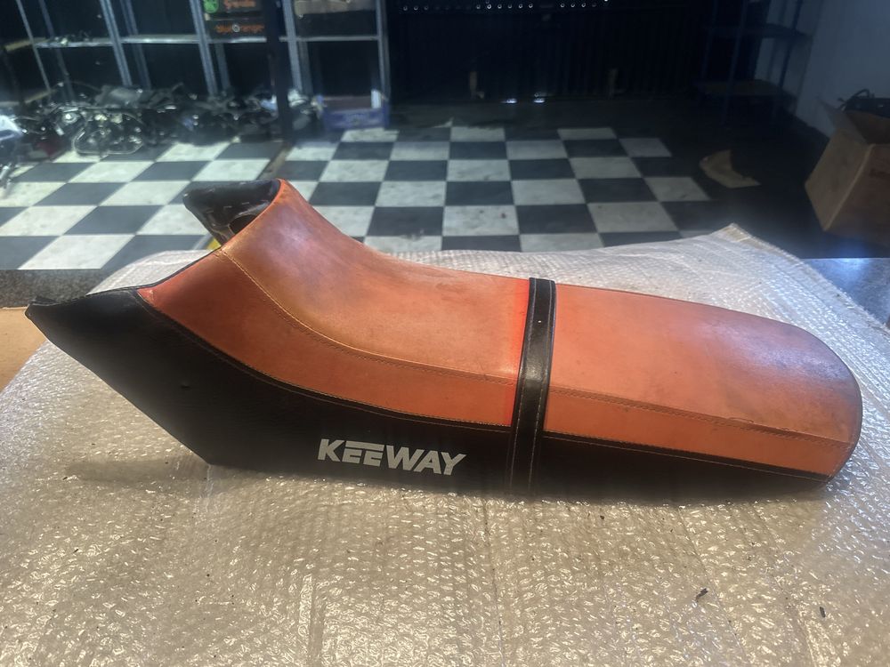 Keeway X-ray 50 xray 50 Kanapa Siedzenie 51100D040020 V297