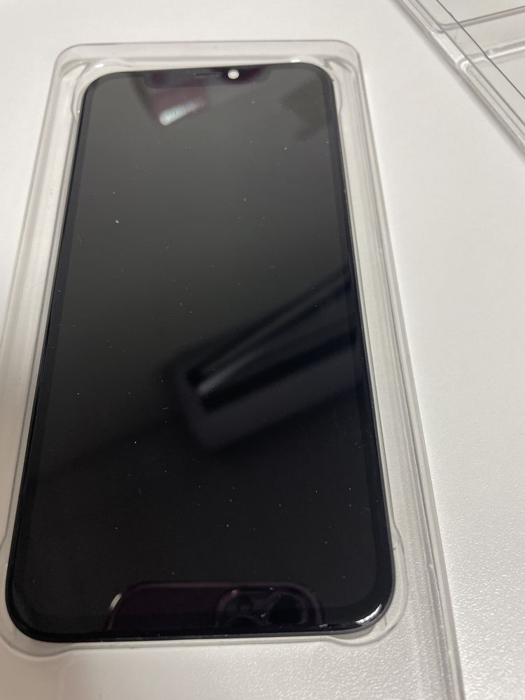 Ekran iphone 11 pro