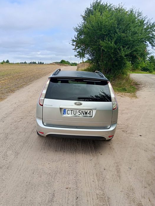 Ford Focus ST 1,8 benzyna 2009r