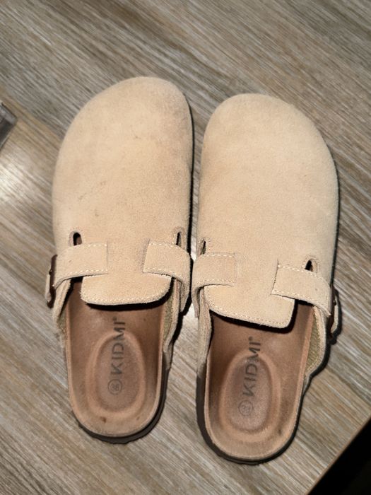 Тапочки бежевые