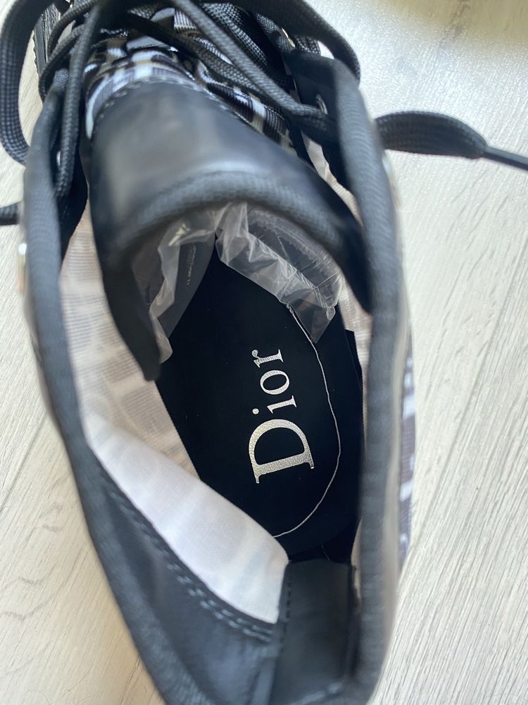 Dior b23 High Tip oblique