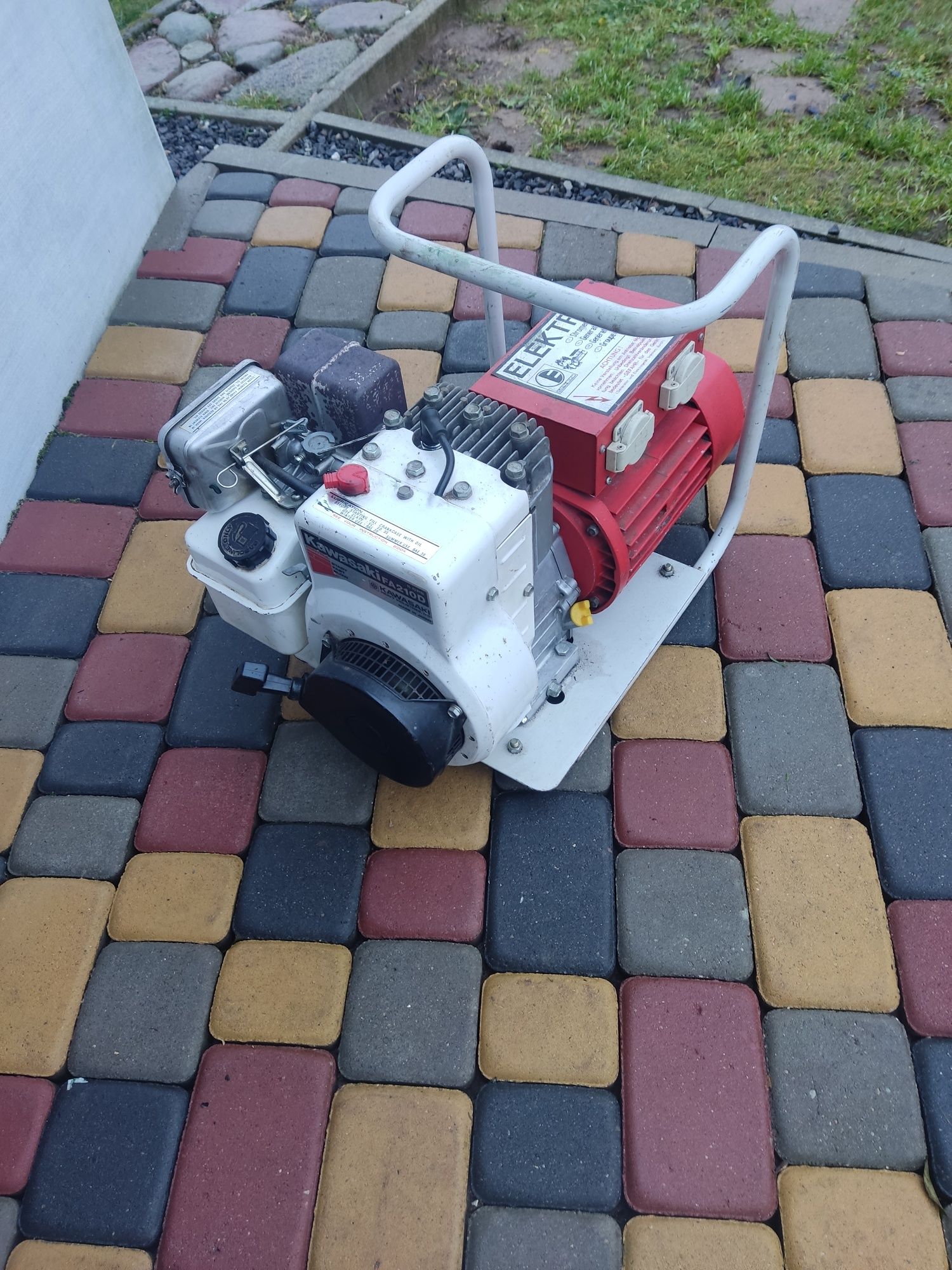 Agregat prądotwórczy Elektra Beckum/Kawasaki/Briggs Stratton/Generac