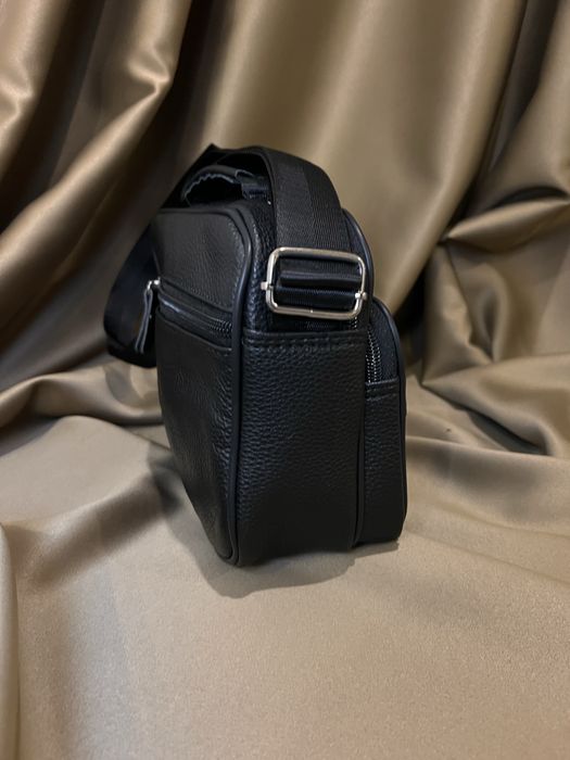 Чоловіча шкіряна сумочка, нова.