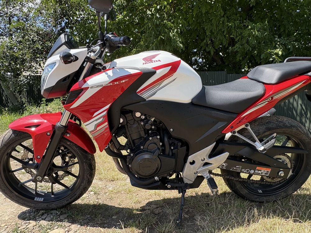 Мотоцикл Хонда cb500 f.
