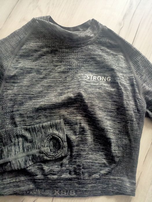 Croptop Strongpoint r. XS/S