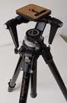 Statyw Manfrotto 190B z uniwersalną głowicą