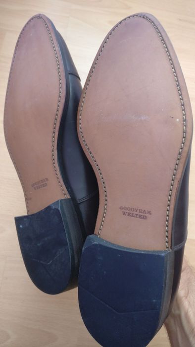 Sapatos em pele homem