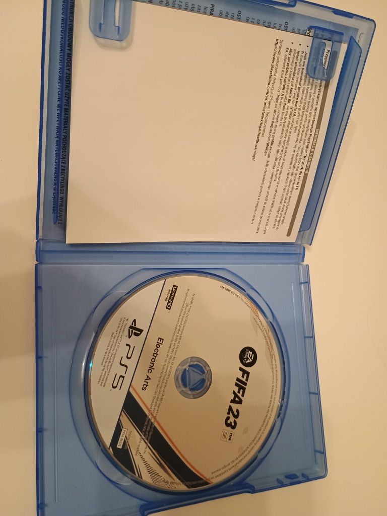 FIFA 23 PS5 - jak nowa