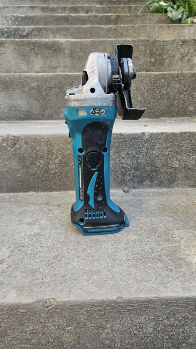 Makita dga 452 (125 мм круг) акумуляторна болгарка оригінал