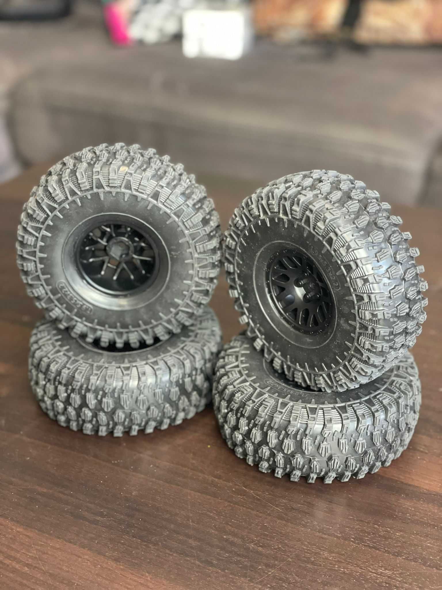 Koła 4szt. 2.2 Crawler TRX4 Axial Losi Trial
