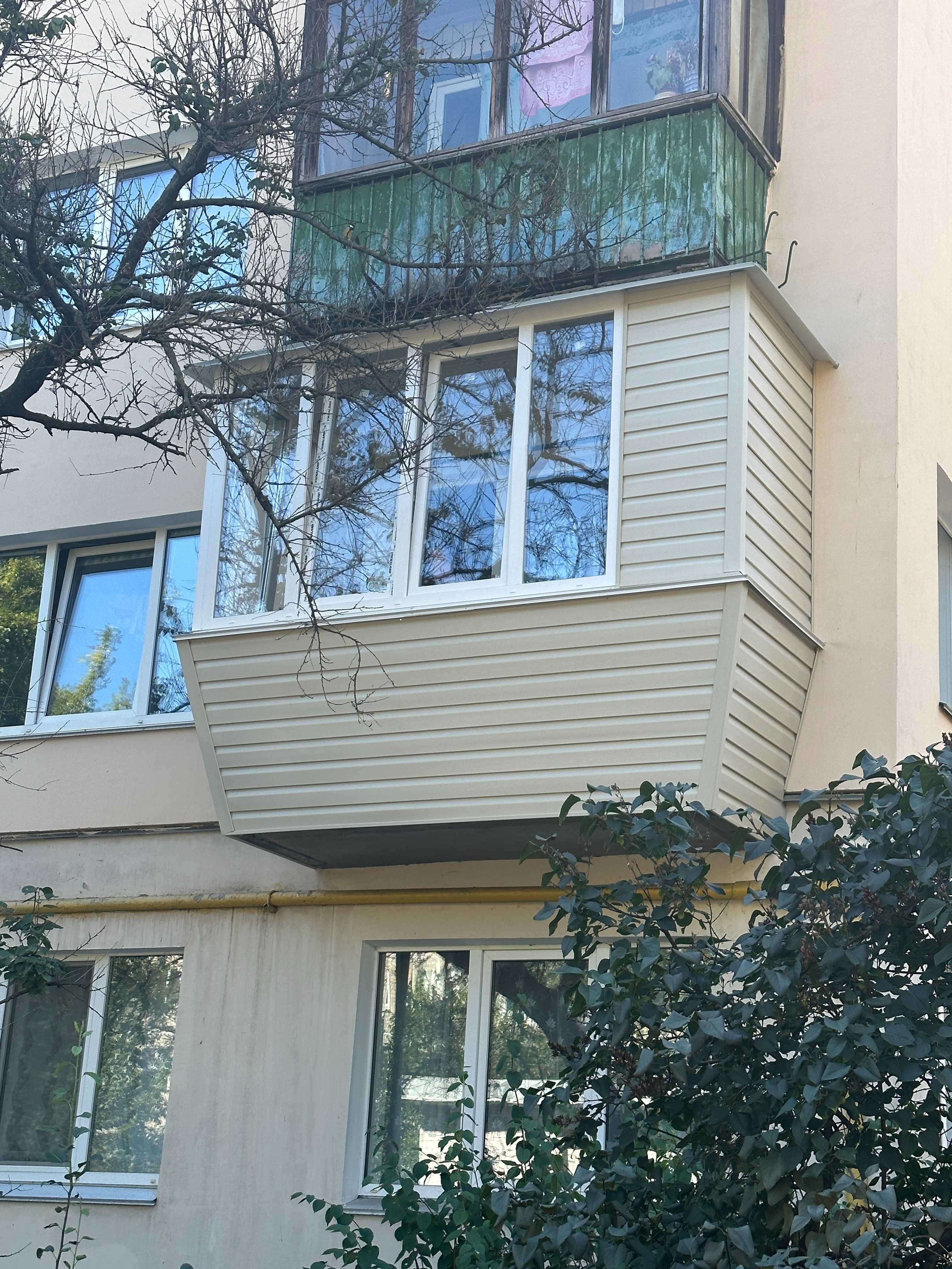 Балкон під ключ Київ ремонт винос засклення обшиття утепленням дах